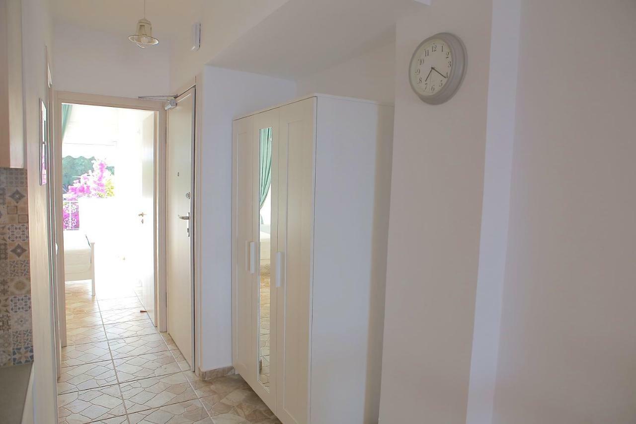 Mediterranean Sandy Beach Apartment Tolón Exterior photo